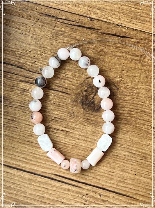 Lunéria — Talisman de guérison et de renaissance féminine 🌸🌙