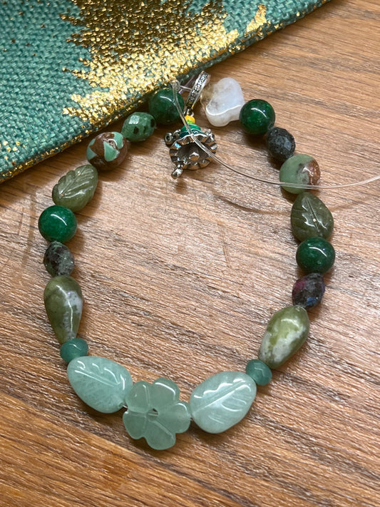 Esprit du Sapin Sacré – Talisman de Protection & Guérison de l’Hiver